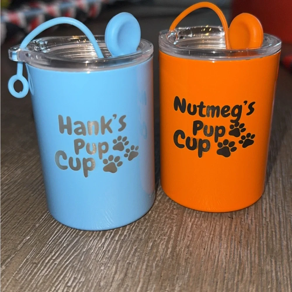3 oz Pup Cup’s with keychain attached. Assorted colors available. Personalize